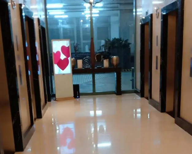 One Uptown Opposite Of Grandhyatt Taguig Apartamento Manila